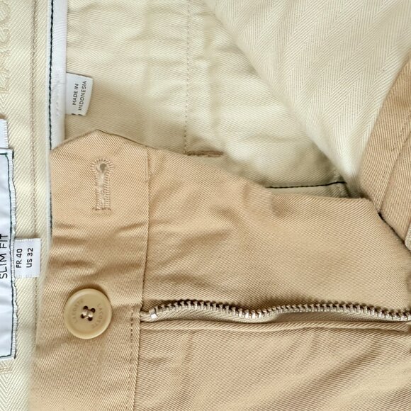 Lacoste Slim Fit Chino - Size 32 (Like New) - Picture 2 of 2